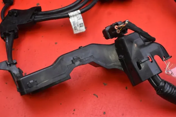 Terminal positivo 91850-R2030 para Kia Sportage image 3