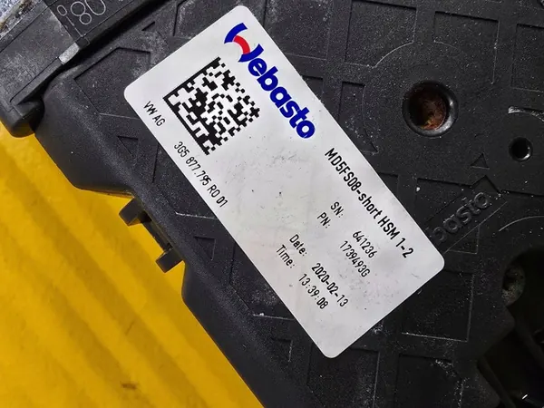 Audi e-tron Q8 kattoluukun runko OEM 4K4877041 image 10