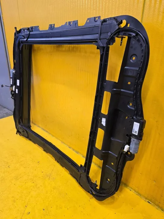 Audi e-tron Q8 kattoluukun runko OEM 4K4877041 image 7