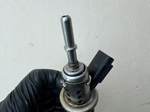 Injector AdBlue OEM 9801187080 para Citroen/Peugeot image 6