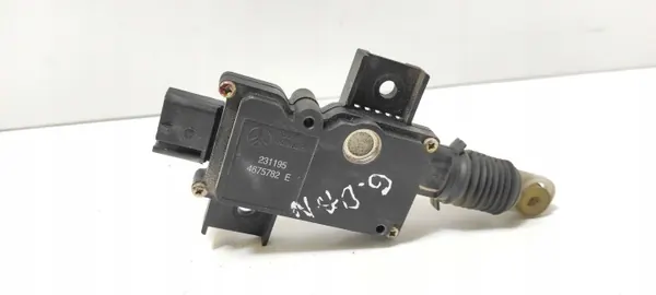 Atuador de fechadura porta-malas Chrysler Voyager OEM 4675782E image 2