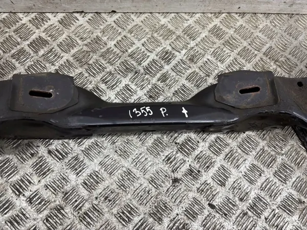 Toyota GT 86 frambromsbelägg OEM AMD223218 image 3