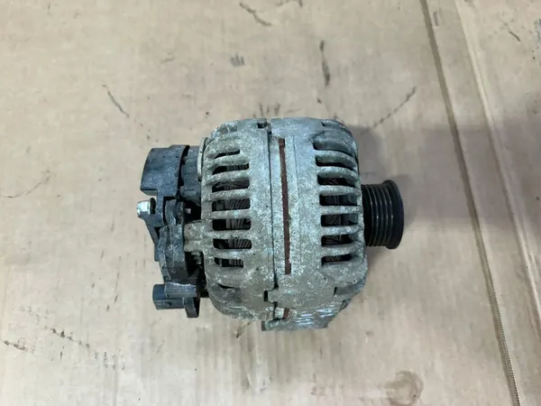 Vaihtovirtageneraattori Mercedes SL R230, W230 ZA, A0121541302 image 2