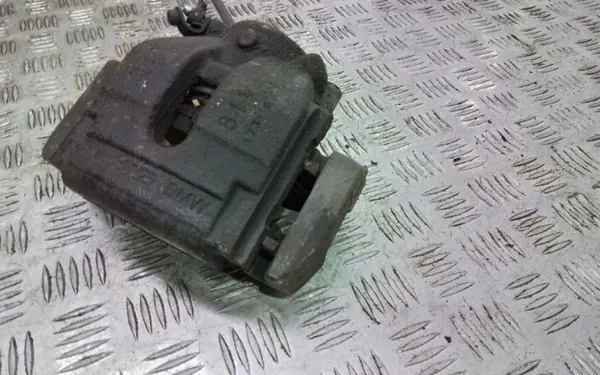OEM Wrakowisko-10741- linker voorremklauw image 3