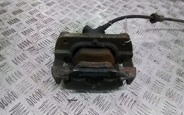 OEM Wrakowisko-10741- linker voorremklauw image 5