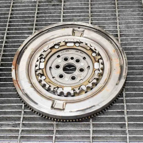 Volante KIA SPORTAGE V 1.6L gasolina 2017 232002B590 image 2