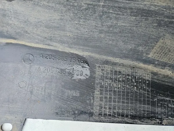 MERCEDES C-KLASA W205 AMG COMBI PARAGOLPES TRASERO image 9