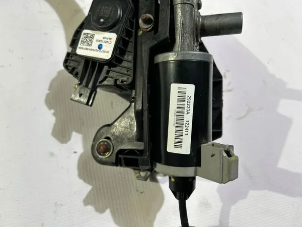 Kaasupoljin potentiometri OEM 98439889 Ford F150 image 5