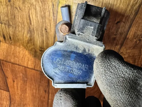 JEEP GRAND CHEROKEE WK XK 4.7 Bobina de ignição 05149049AB image 4