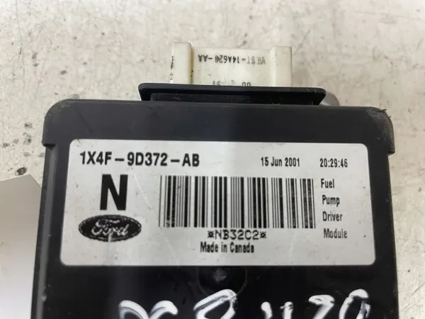 Controlador bomba combustible OEM 1X4F9D372AB Jaguar X-Type image 3