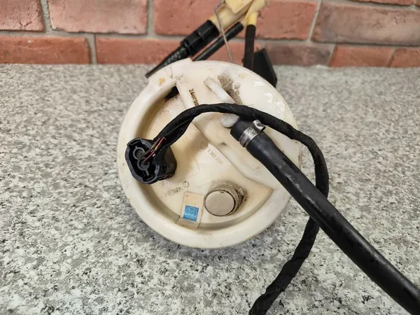 Kraftstoffstandsensor Float M52 BMW 5 E39 image 4