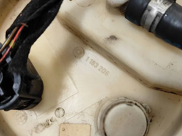 Kraftstoffstandsensor Float M52 BMW 5 E39 image 5