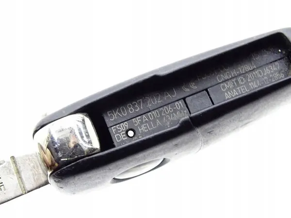 Volkswagen Nyckel 5K0837202AJ image 3