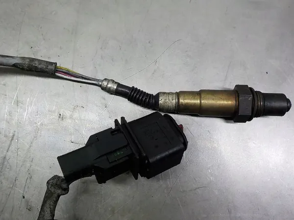 MERCEDES-BENZ W203 1.8 B Sensor Lambda 0025401817 image 2