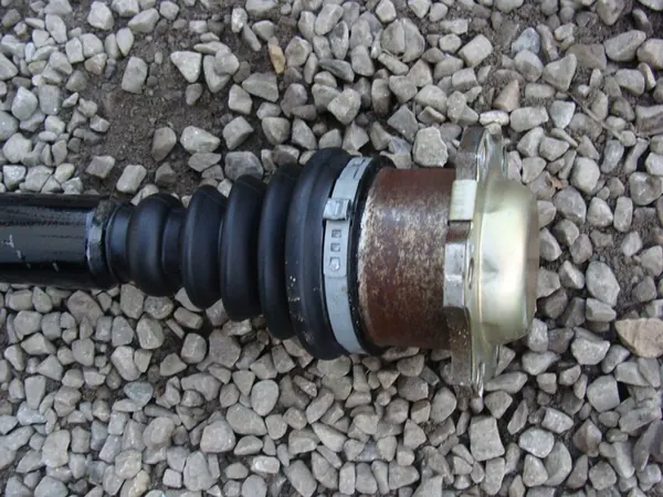 Framre höger drivaxel Audi TT 8N 1.8 Turbo image 2