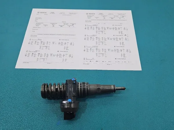 Pompe à injection OEM 0414720214 d'occasion 1.9 TDI image 2