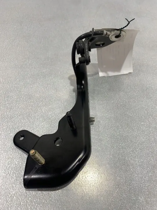 Jaguar F-Pace bagageluckgångjärn OEM FBZ18699 - Begagnad image 3