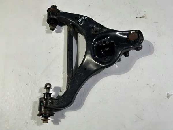 Braccio di controllo anteriore sinistro inferiore Ford F150 2015- image 6