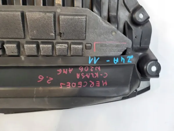 Mercedes-Benz C W206 AMG Cache Pare-chocs Avant OEM A2065205500 image 9