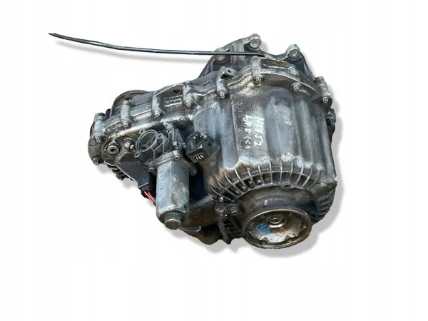 Land Rover Discovery III Reducer OEM IAB500241 image 5