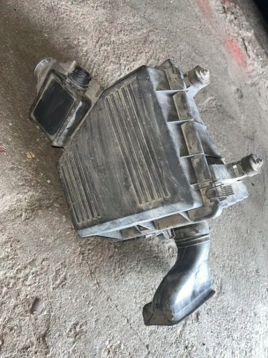 Débitmètre d'air OEM 1734551 pour BMW 3 Cabrio (E36) image 4