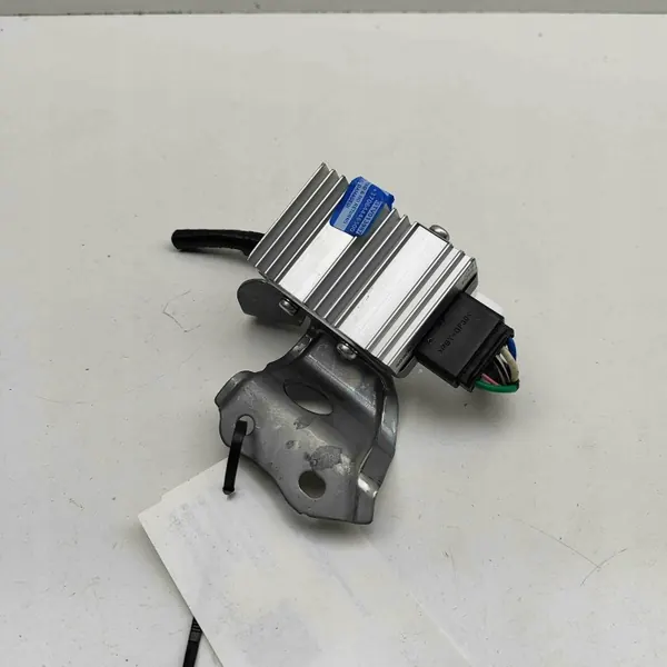 Módulo de controlo bomba combustível Lexus IS III XE30 OEM 8957053030 image 4