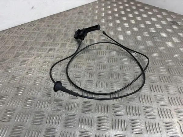 Cable del capó Opel Astra K OEM 39130883 - Usado image 4