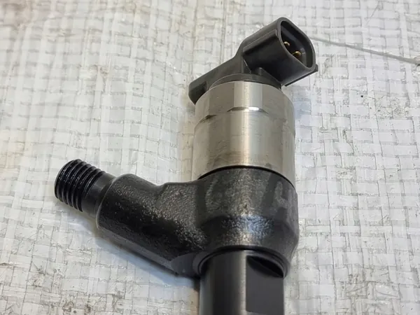 Inyector OEM 55578075 para Opel Astra K, Insignia B image 5