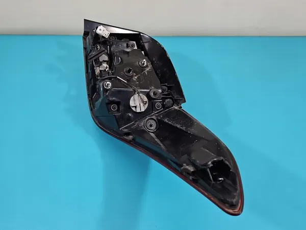 Vänster Bakljus 13-16 Hyundai Elantra V Sedan image 6