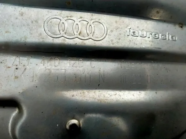 Audi A6 C8 2.0 TFSI OEM 4K0253611N Auspufftopf image 3