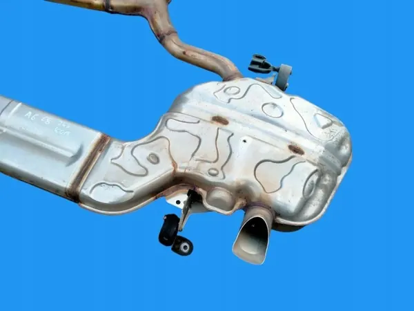 Audi A6 C8 2.0 TFSI OEM 4K0253611N Auspufftopf image 5