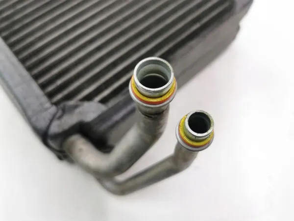 Chrysler 300 A/C Lämmitysydin OEM AMD59232 - Käytetty image 6