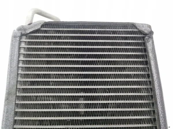 Chrysler 300 A/C Lämmitysydin OEM AMD59232 - Käytetty image 9