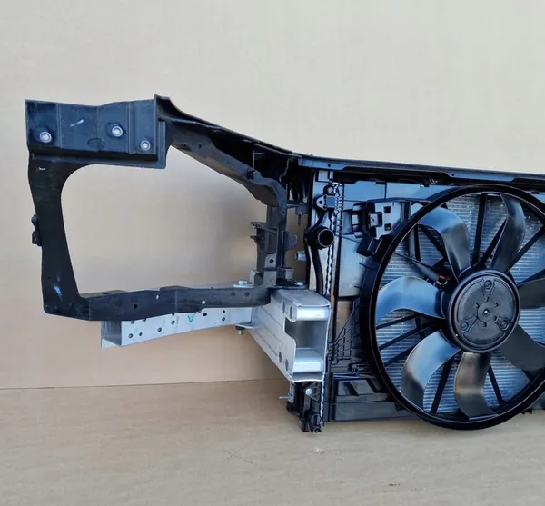 Waterkoeler Mercedes-Benz OE W222 2013-2017 image 2