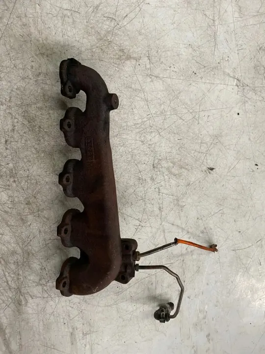 Pakoputken keräin Opel Vivaro Pakettiauto OEM 140045202R image 2