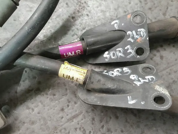 Câble de frein à main KIA SORENTO III 2016 2.4 3.3 OEM image 2