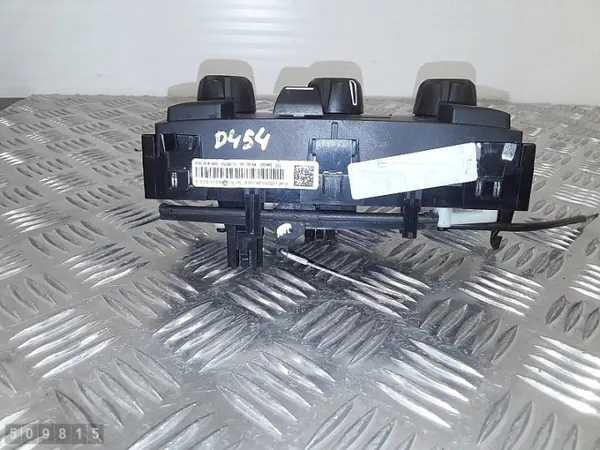 Citroen C3 klimaatregelmodule OEM 400018005 image 3