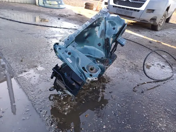 Audi OE Framskärm Höger LY6Z - Begagnad image 3