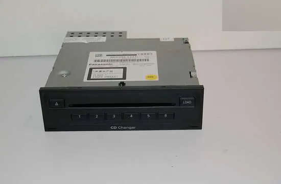Trocador CD Audi OEM 8X0035110C - Estado Usado image 2