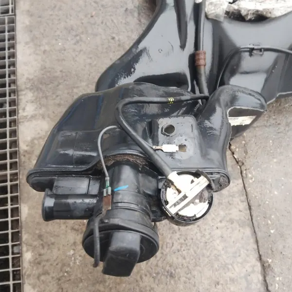 Brandstoftank OEM 4B0201085 voor Audi A6 C5 Avant image 4