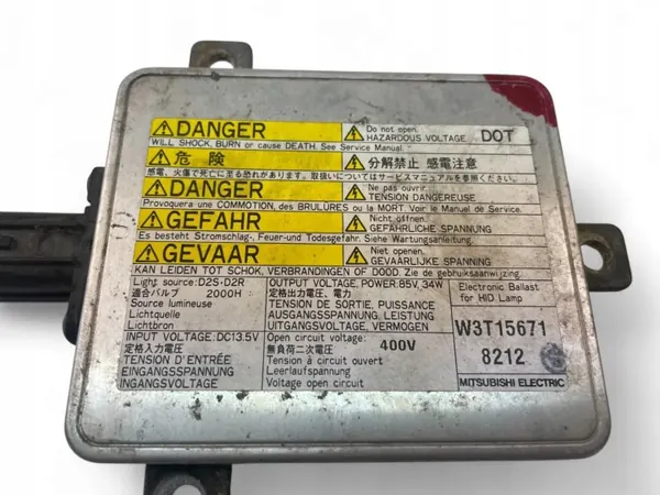 Módulo Xenón Dianteiro Direito Usado OEM W3T15671 Mazda 5 image 8