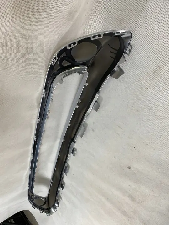 Mercedes-Benz GLA X156 Paraurti Anteriore Cromato OEM image 6