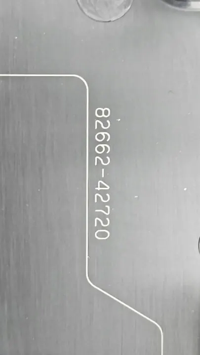 Toyota batterisäkring OEM 8266242720 - Begagnad image 7