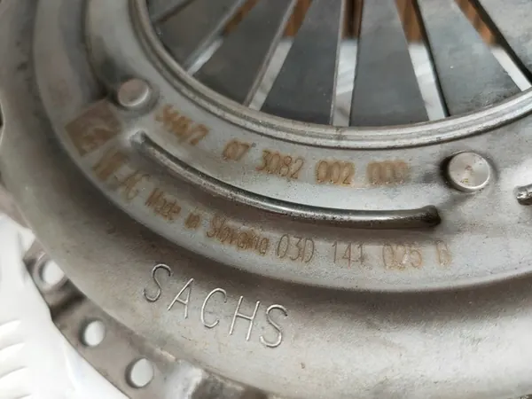 EMBREAGEM COMPLETA SKODA FABIA III 1.0 03D141025D image 5