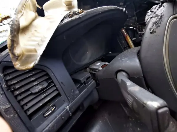Pakoputken keräin OEM 31219856 Volvo XC60 2.4L image 10