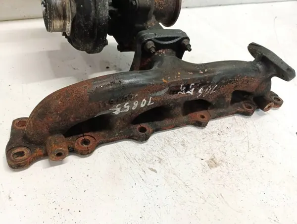 Pakoputken keräin OEM 31219856 Volvo XC60 2.4L image 3