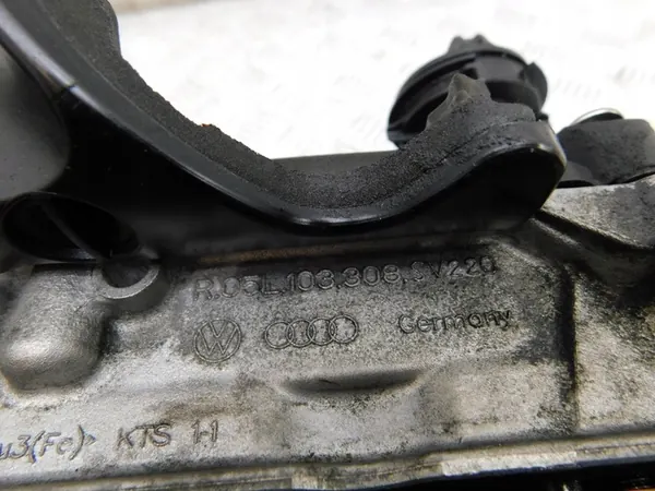 Motor cilinderkop - AUDI VW SKODA SEAT 2.0 TDI CR image 8