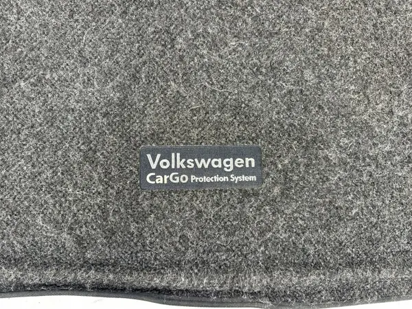 OEM 7P0061166 Gebrauchte Kofferraummatte hinten image 4