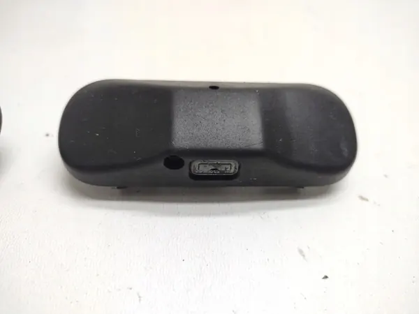 Beheizte Scheibenwaschdüse OEM 5M0955986C VW image 4