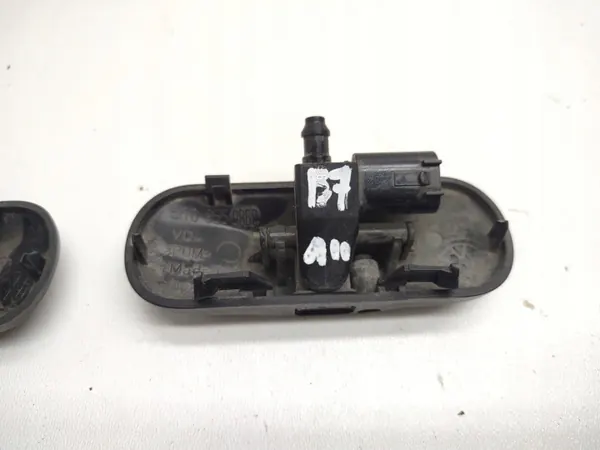 Beheizte Scheibenwaschdüse OEM 5M0955986C VW image 7
